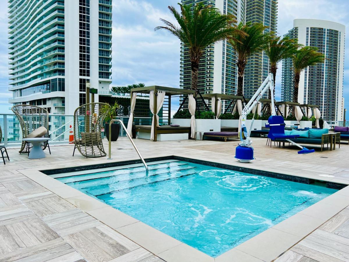 Hyde House - Luxury Waterfront 2Br 2Ba Apartment Suite With Direct Ocean View, Roof Top Pool, Resort Amenities Hollywood Ngoại thất bức ảnh